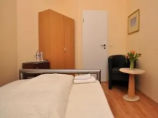 Hotel Apadana Frankfurt Frankfurt am Main