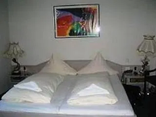 Hotel Apadana Frankfurt Frankfurt am Main