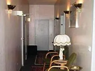 Hotel Apadana Frankfurt Frankfurt am Main Almanya
